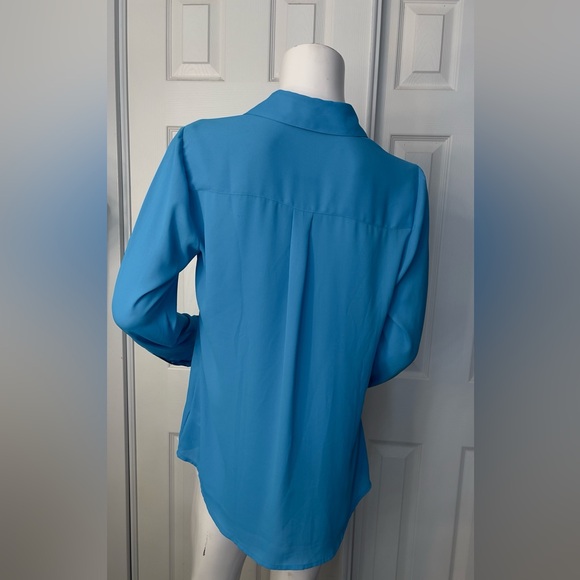 Express Blue Button-Down Shirt for Women - Picture 4 of 9